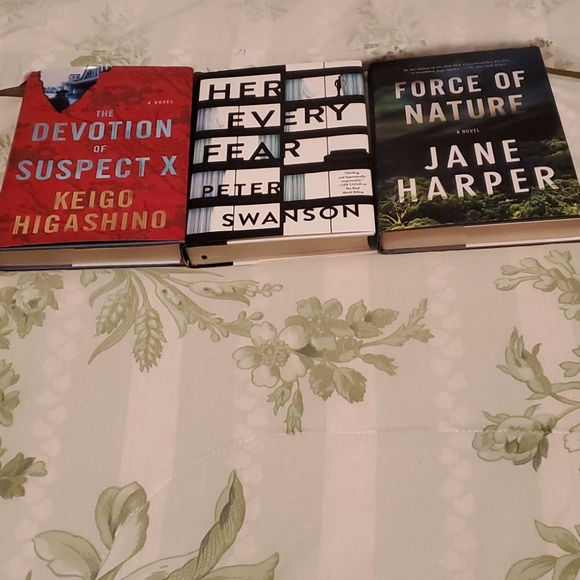 Hardback Novels - Picture 5 of 5